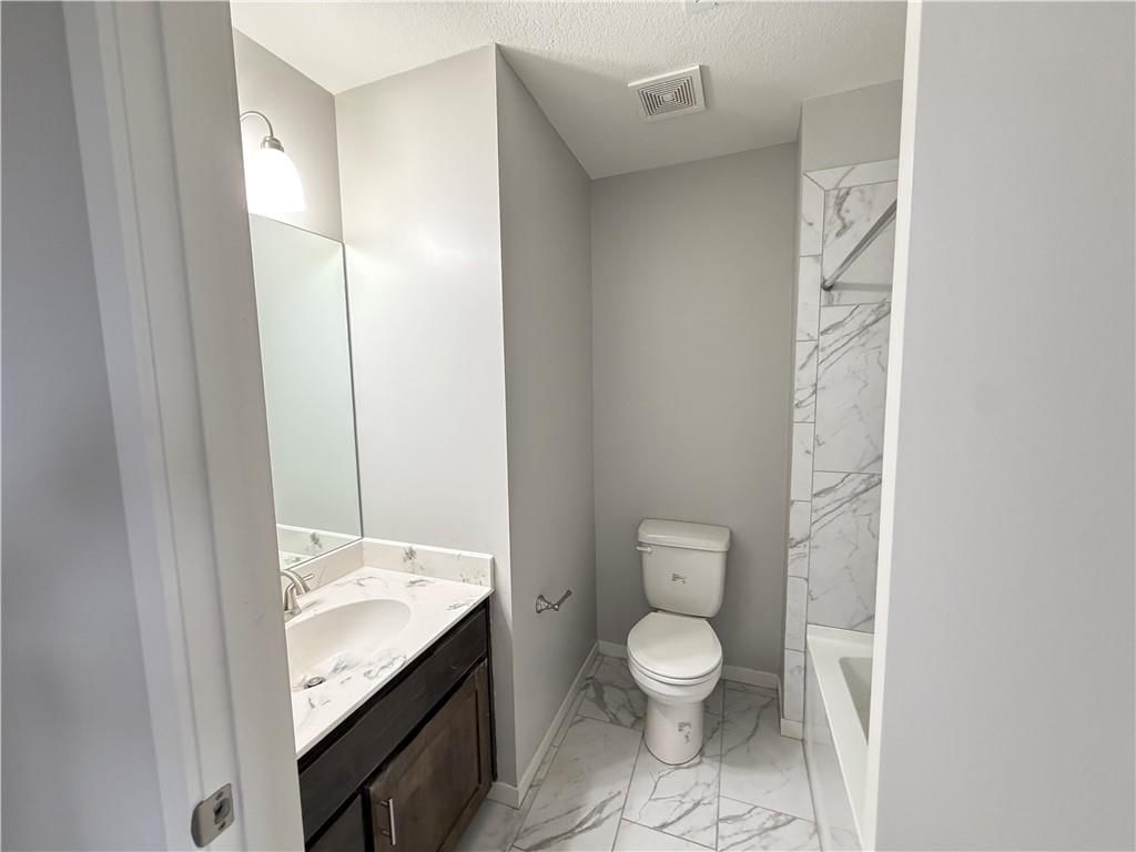 11312 Yecker Avenue — photo 38