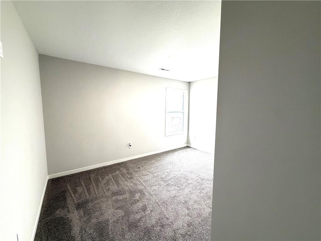 11312 Yecker Avenue — photo 40