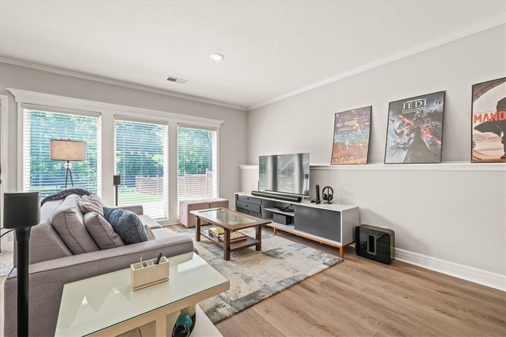 14421 Melrose Street — photo 22