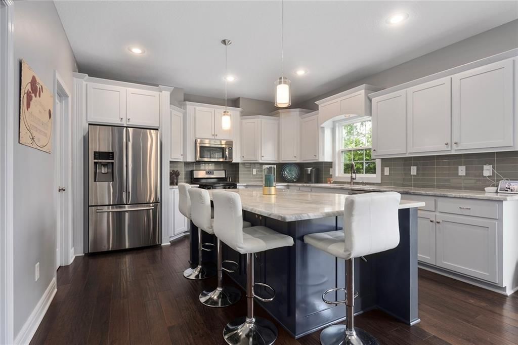 1740 NE Nine Oaks Drive — photo 16