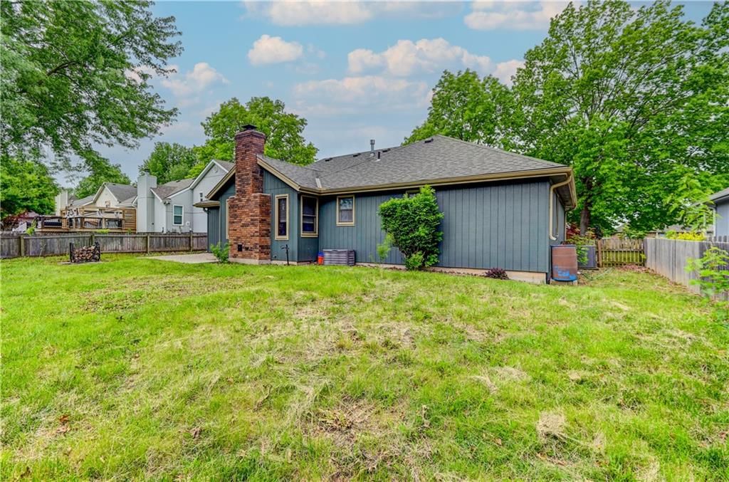 3711 NE Ellison Drive — photo 31
