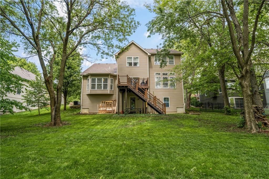 8923 NE 97th Street — photo 34