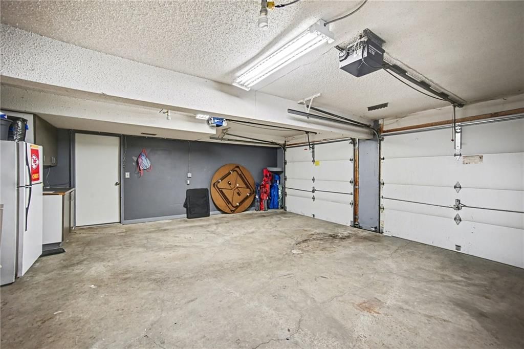 8501 N McDonald Avenue — photo 23