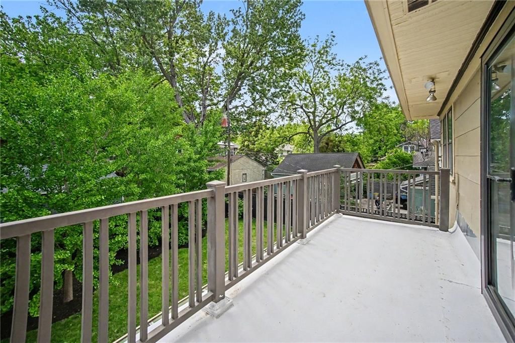 5729 Charlotte Street — photo 20