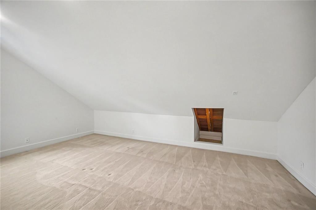 5729 Charlotte Street — photo 22
