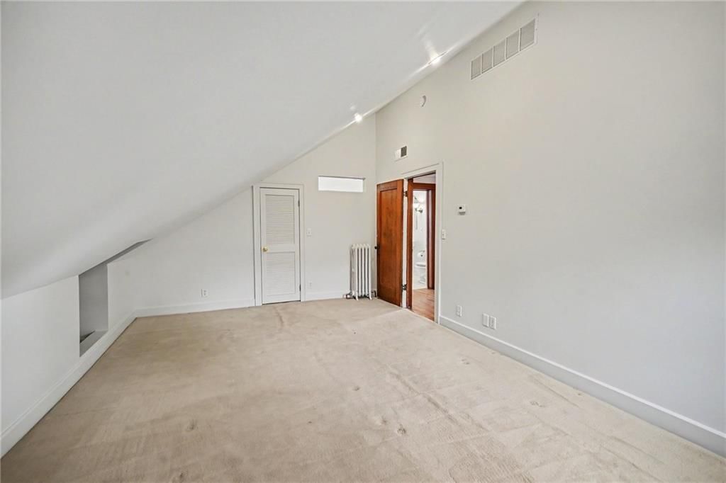 5729 Charlotte Street — photo 23