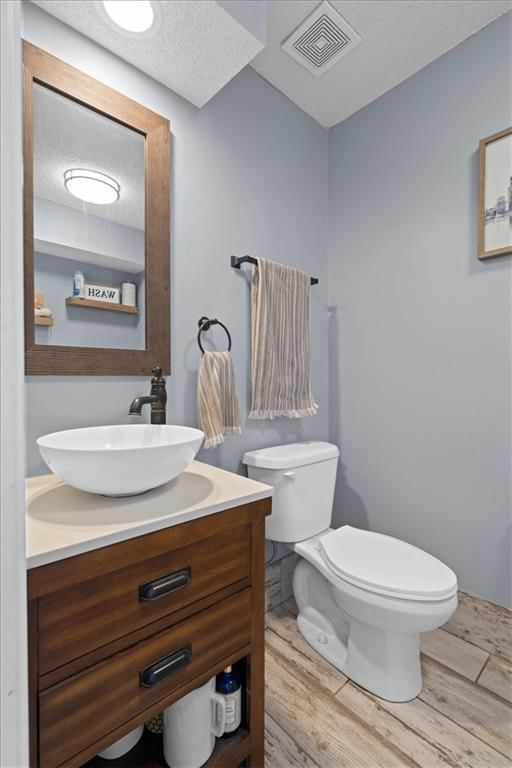 21719 W 51ST Terrace — photo 8
