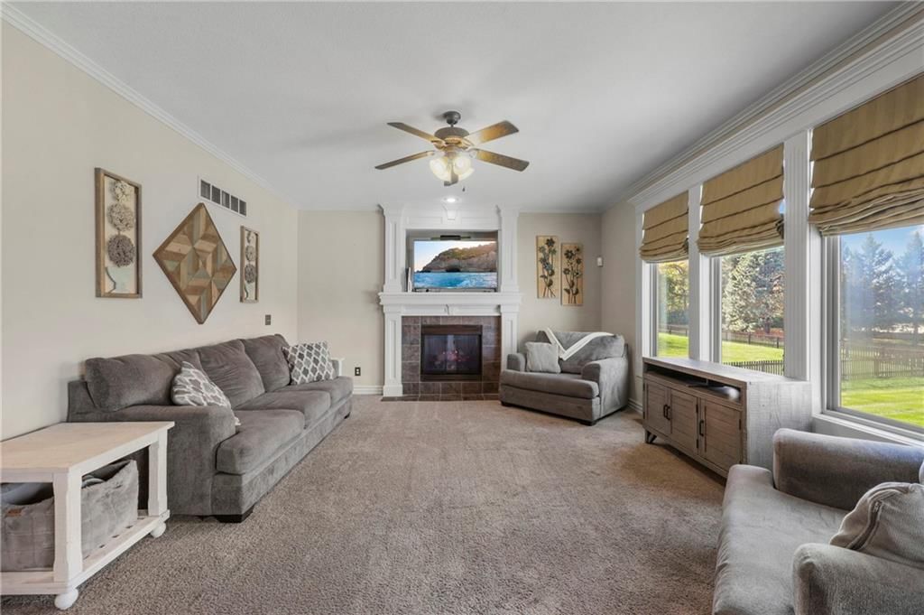 1205 Wiltshire Boulevard — photo 6
