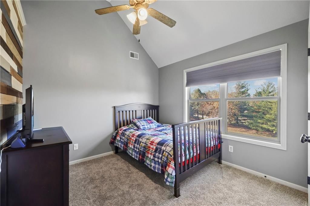 1205 Wiltshire Boulevard — photo 33