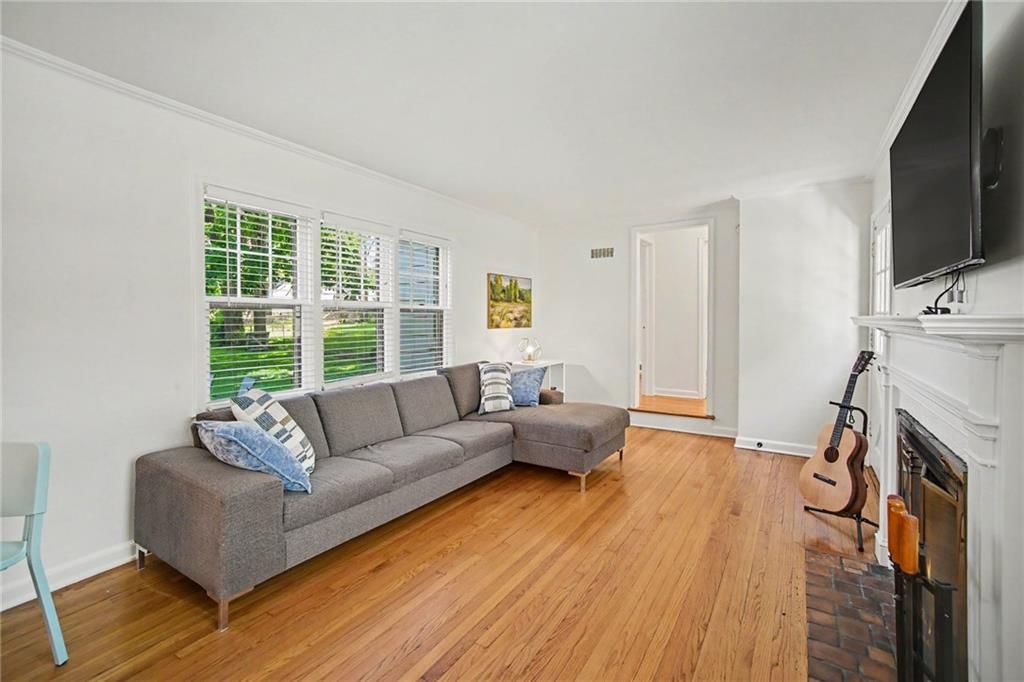 5225 Sycamore Drive — photo 5