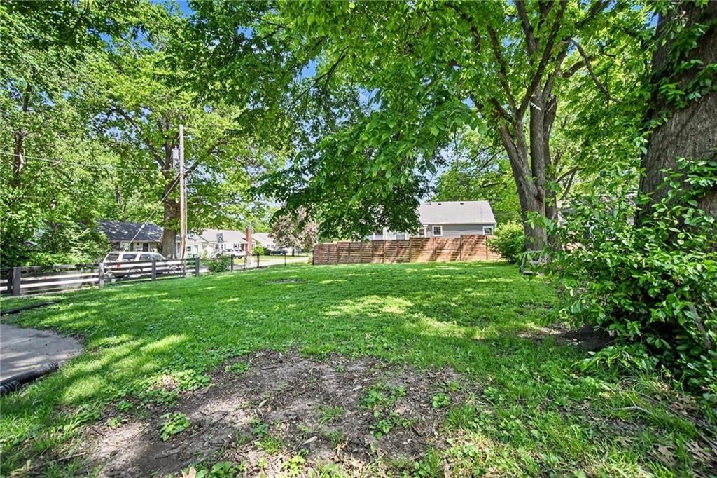 5225 Sycamore Drive — photo 17