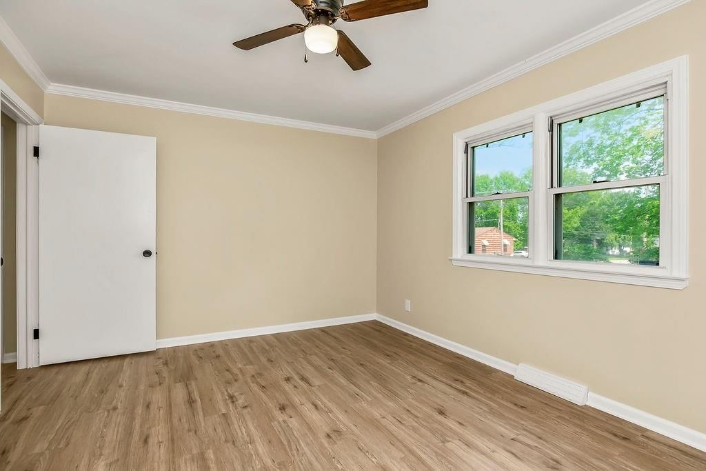 102 S 18th Street — photo 16