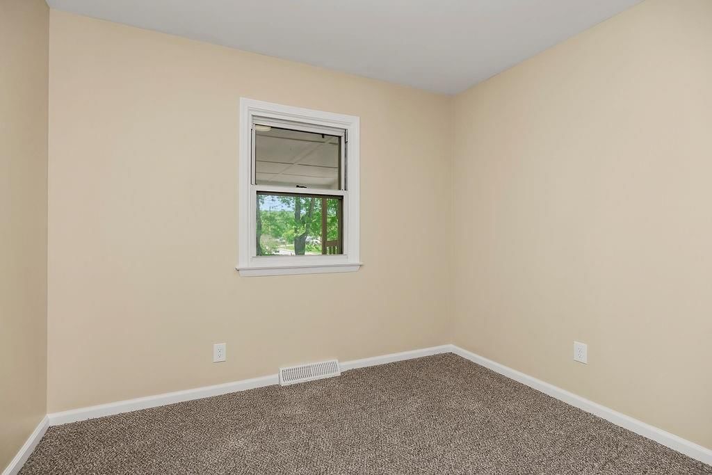 102 S 18th Street — photo 19