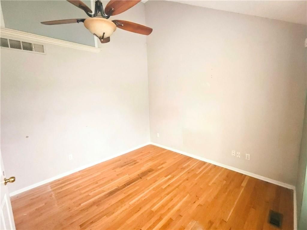 4411 NE 65th Terrace — photo 7
