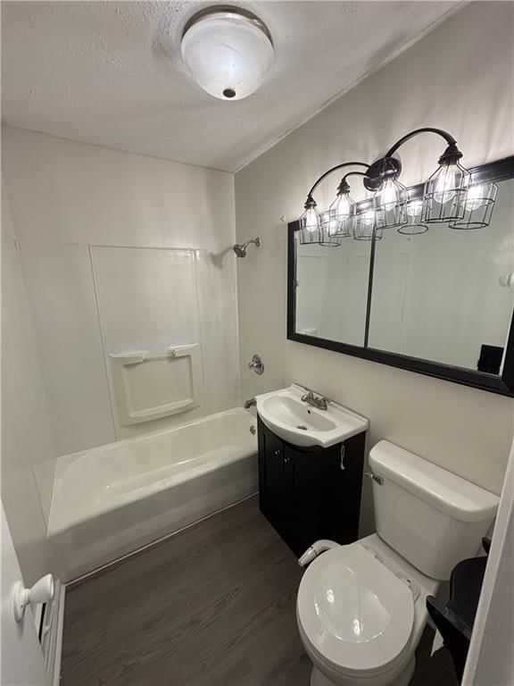 10710 Newton Avenue — photo 10