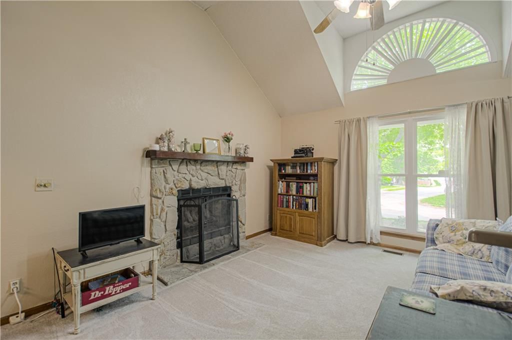 1207 N Anne Shirley Drive — photo 4
