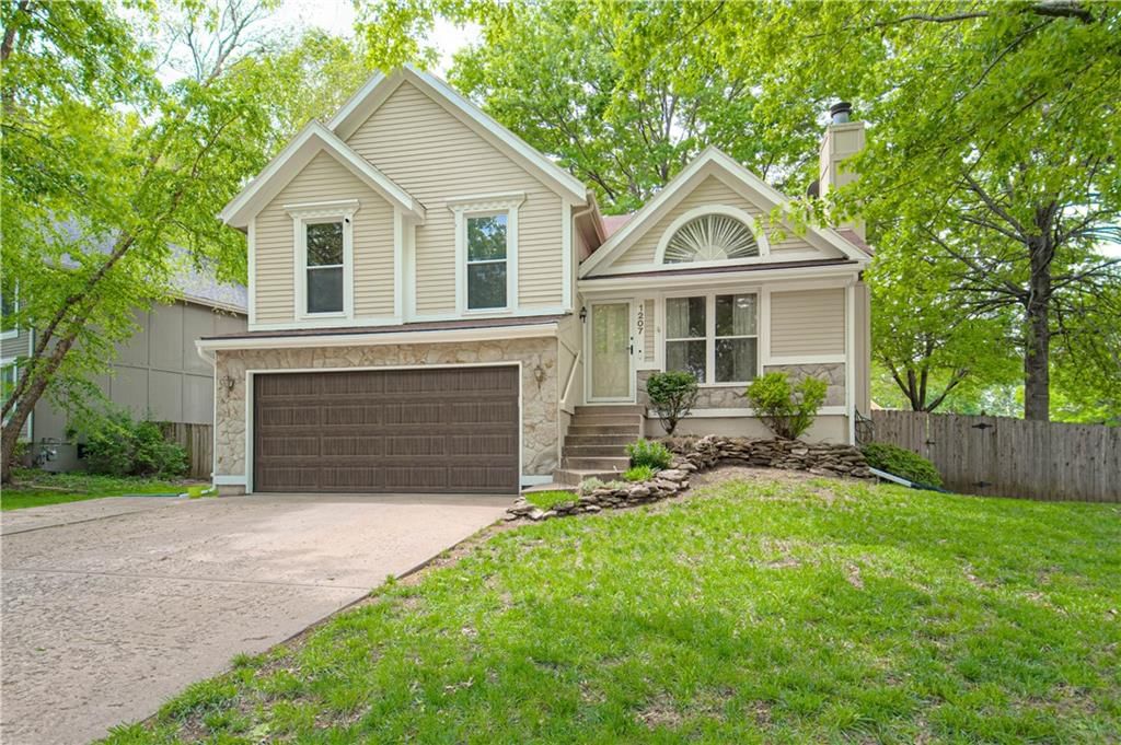 1207 N Anne Shirley Drive — photo 32