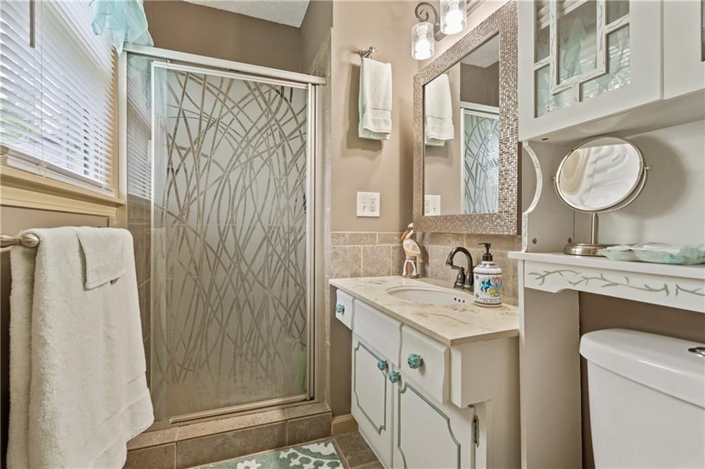 8903 N Holmes Street — photo 15