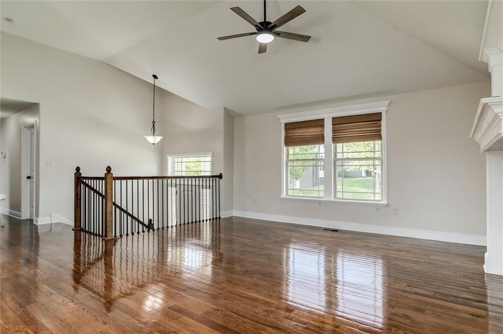 2301 NE Treetop Drive — photo 12