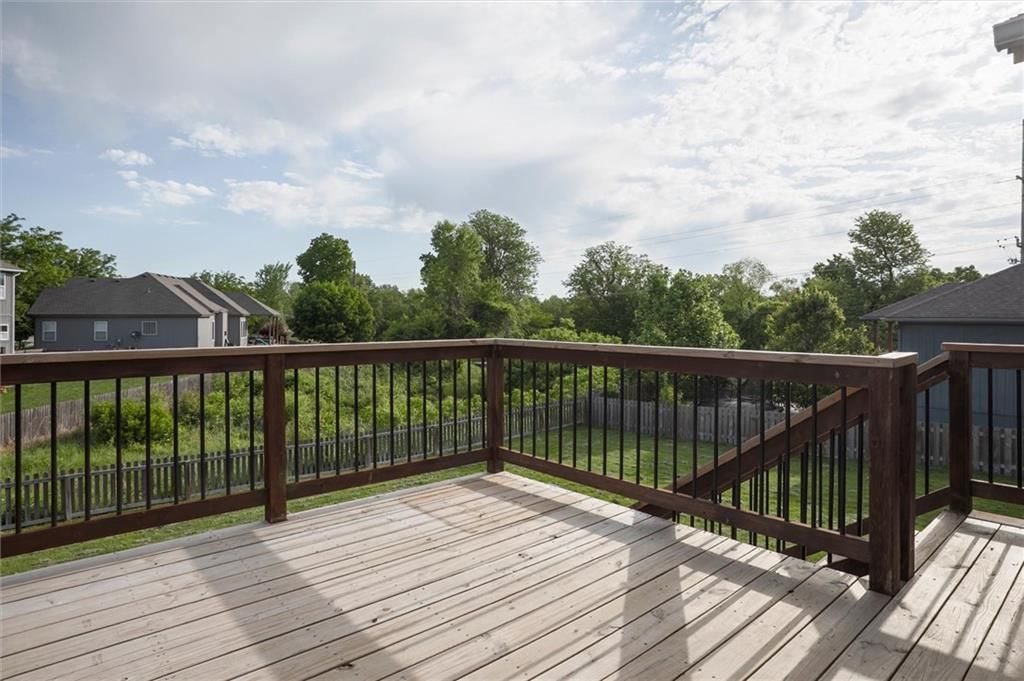 2301 NE Treetop Drive — photo 19