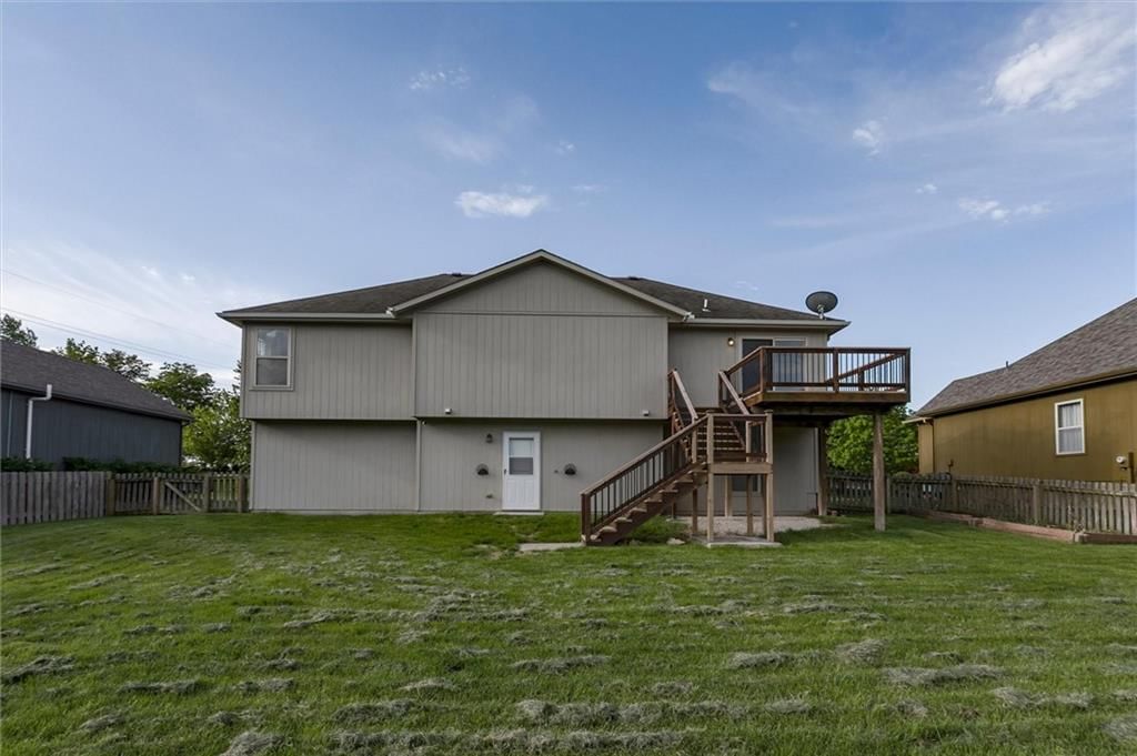 2301 NE Treetop Drive — photo 38