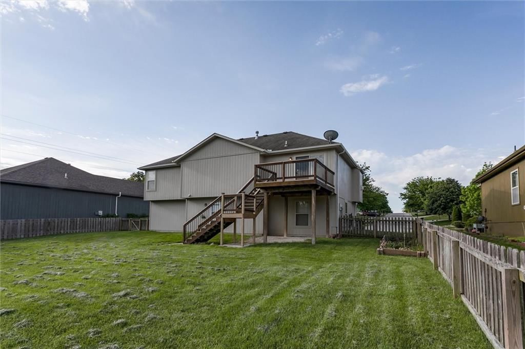 2301 NE Treetop Drive — photo 39