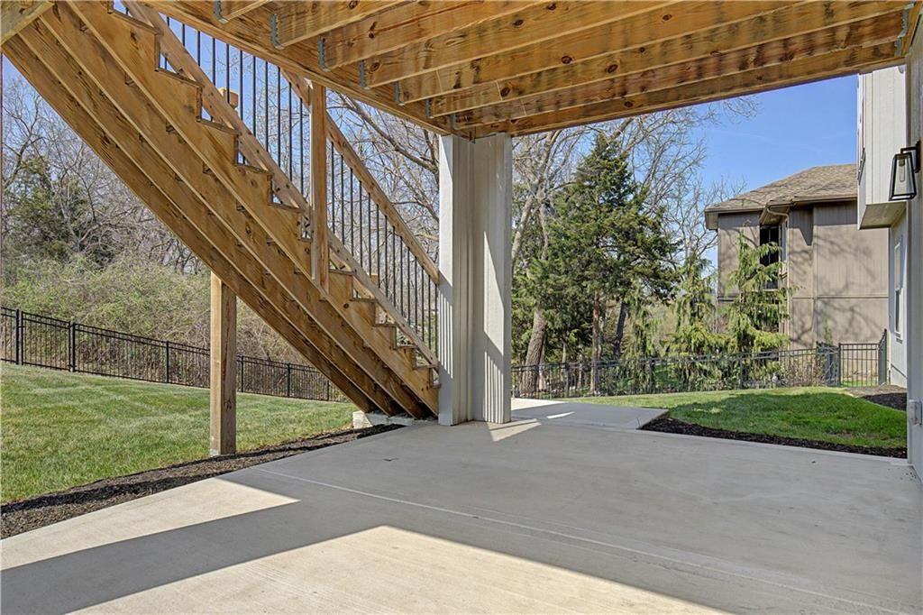 12314 S Mesquite Street — photo 32