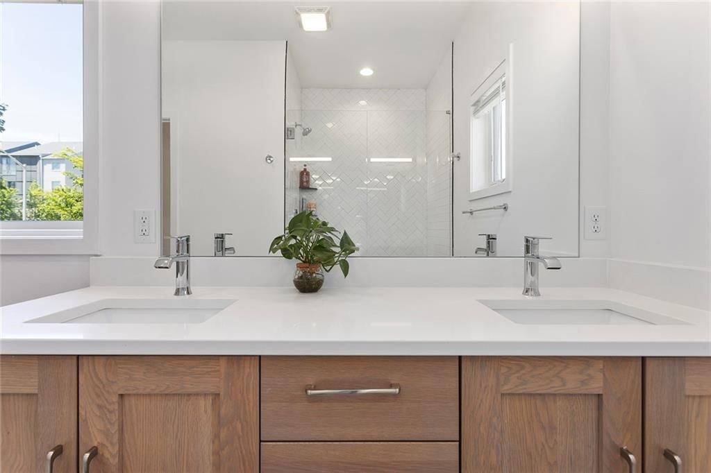 2609 Forest Avenue — photo 22