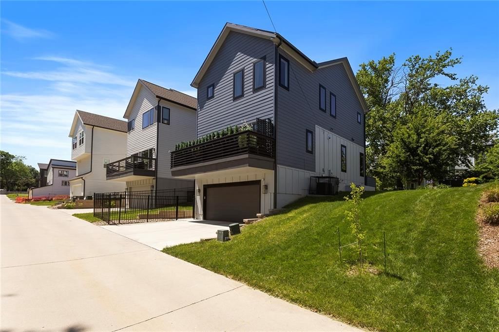 2609 Forest Avenue — photo 46