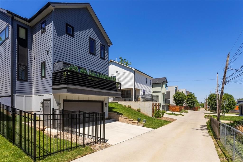 2609 Forest Avenue — photo 47