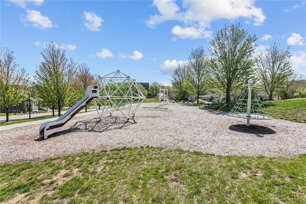 2609 Forest Avenue — photo 54