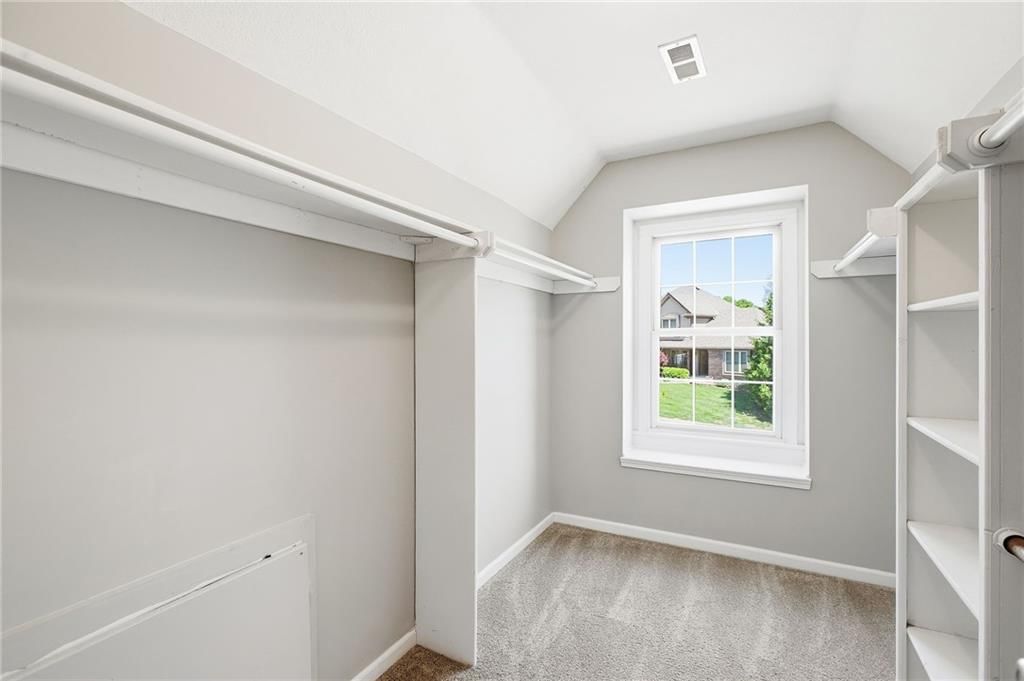 1925 MEADOWLANE Street — photo 17