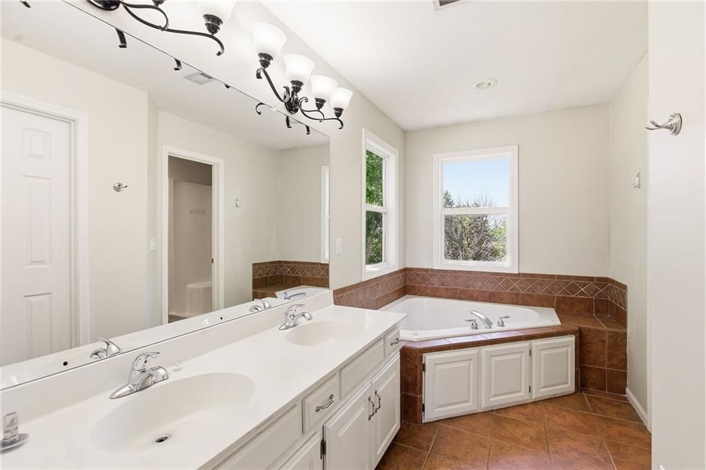 1925 MEADOWLANE Street — photo 24