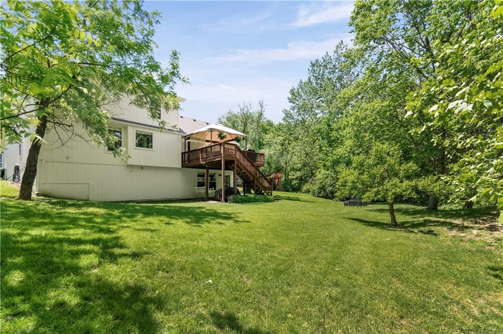1110 Sarah Lane — photo 36