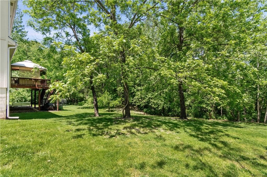 1110 Sarah Lane — photo 37