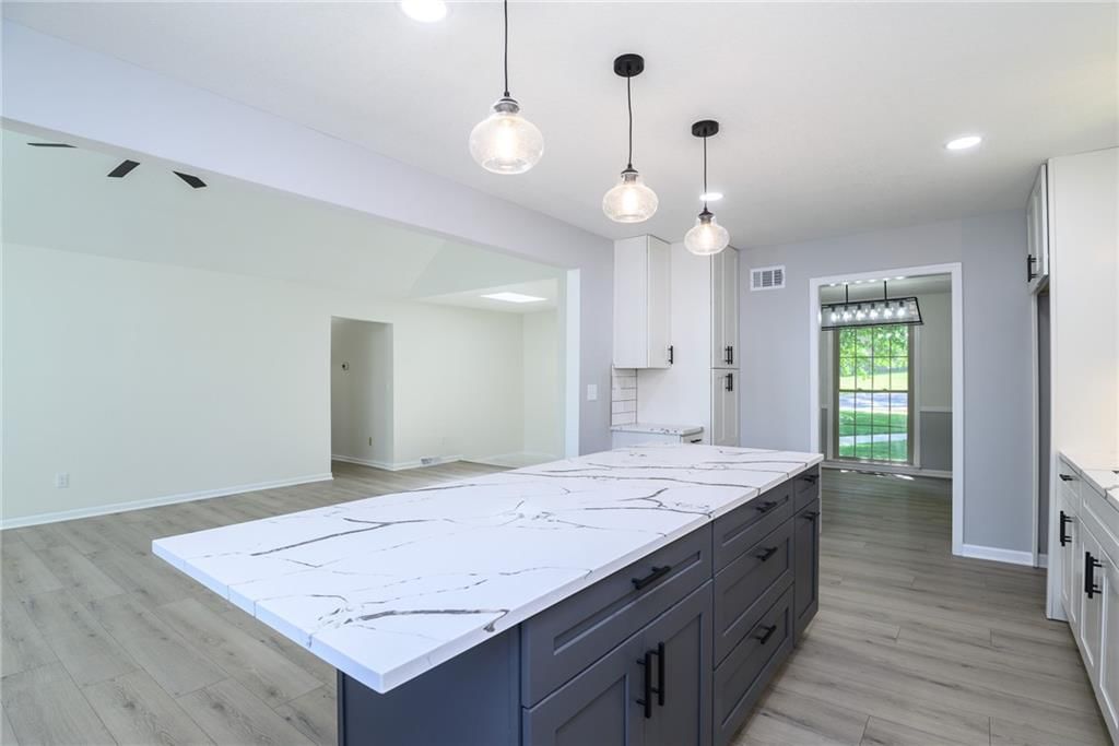 10595 Bradshaw Street — photo 8