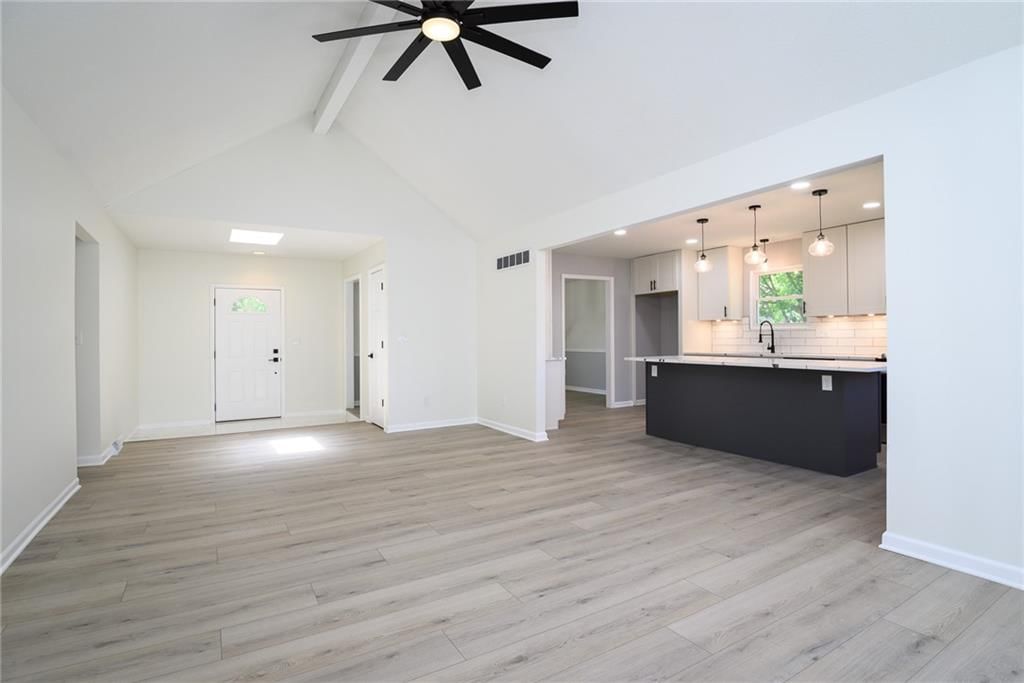 10595 Bradshaw Street — photo 9