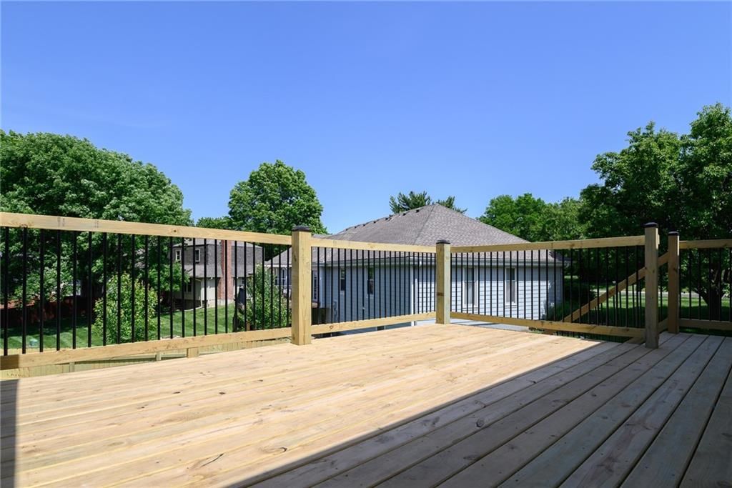 10595 Bradshaw Street — photo 33
