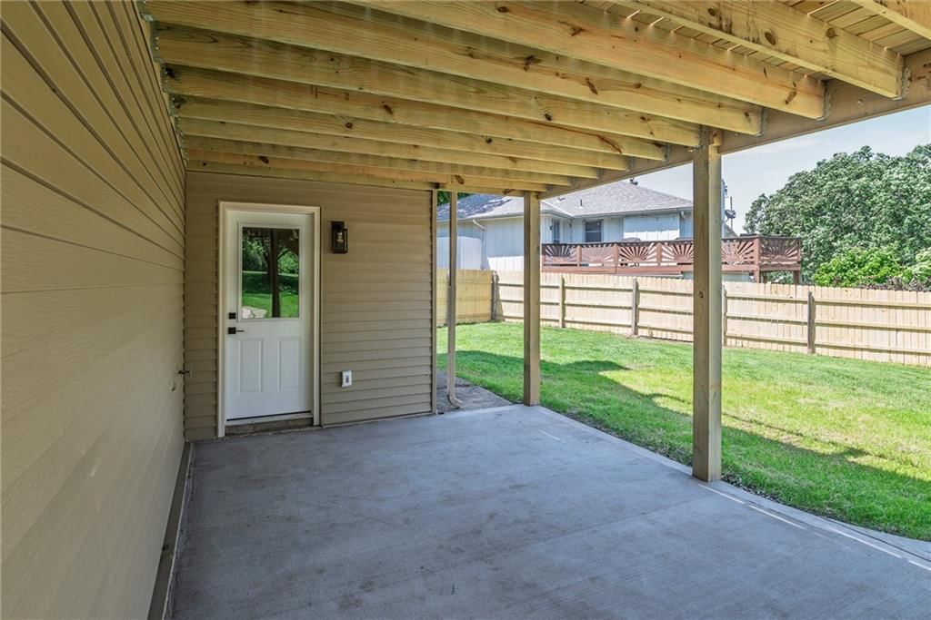 10595 Bradshaw Street — photo 38