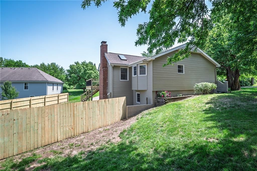 10595 Bradshaw Street — photo 40