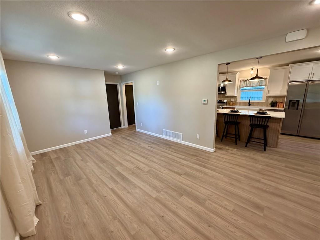 618 E Massasoit Street — photo 3