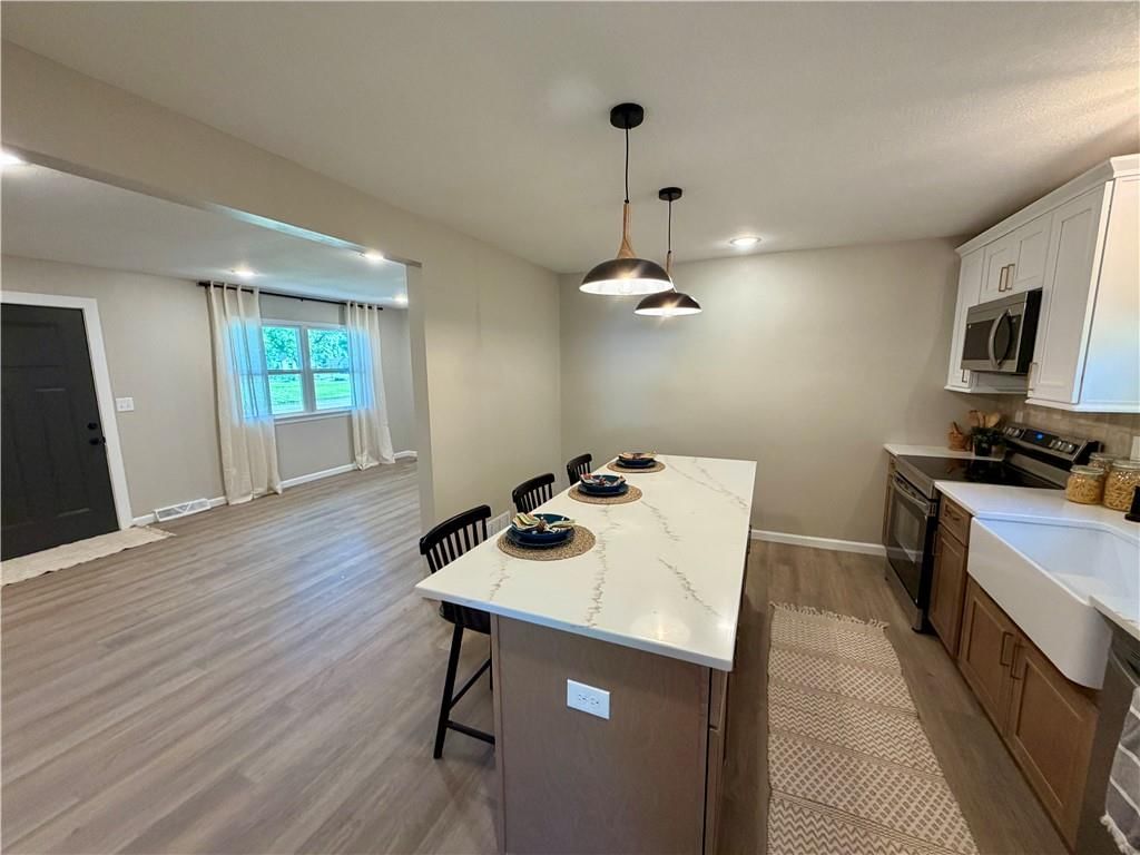 618 E Massasoit Street — photo 8