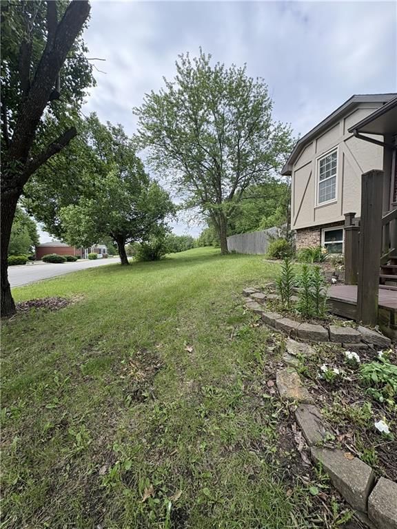 1112 Fairway Drive — photo 6