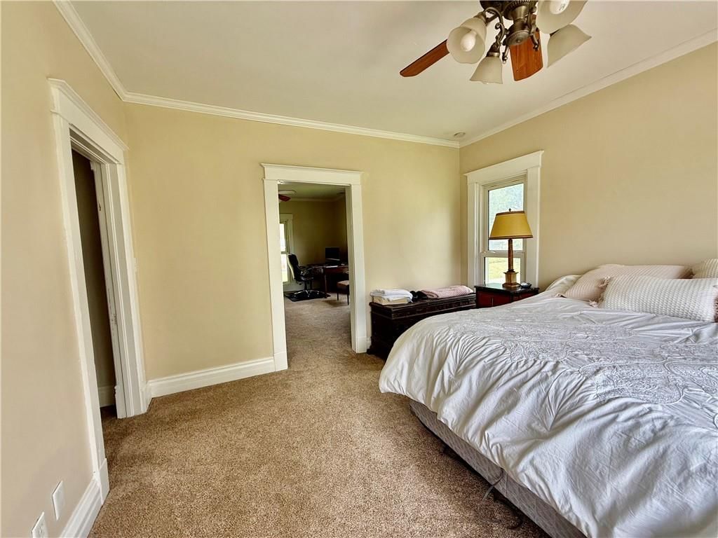 121 W Royle Street — photo 10