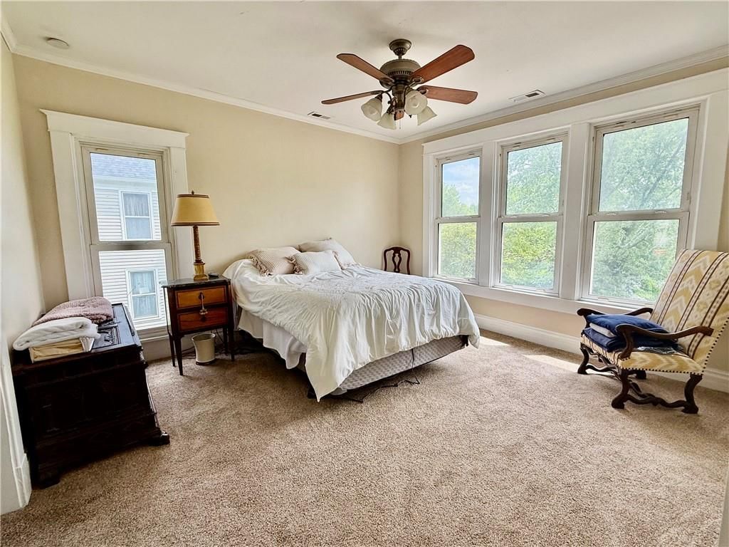 121 W Royle Street — photo 13