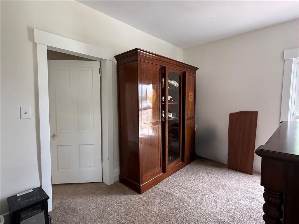121 W Royle Street — photo 20