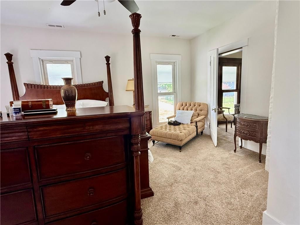 121 W Royle Street — photo 21