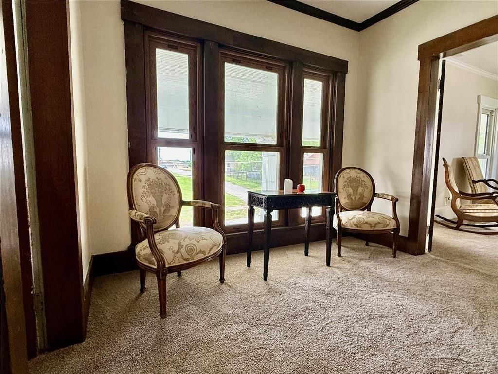 121 W Royle Street — photo 25