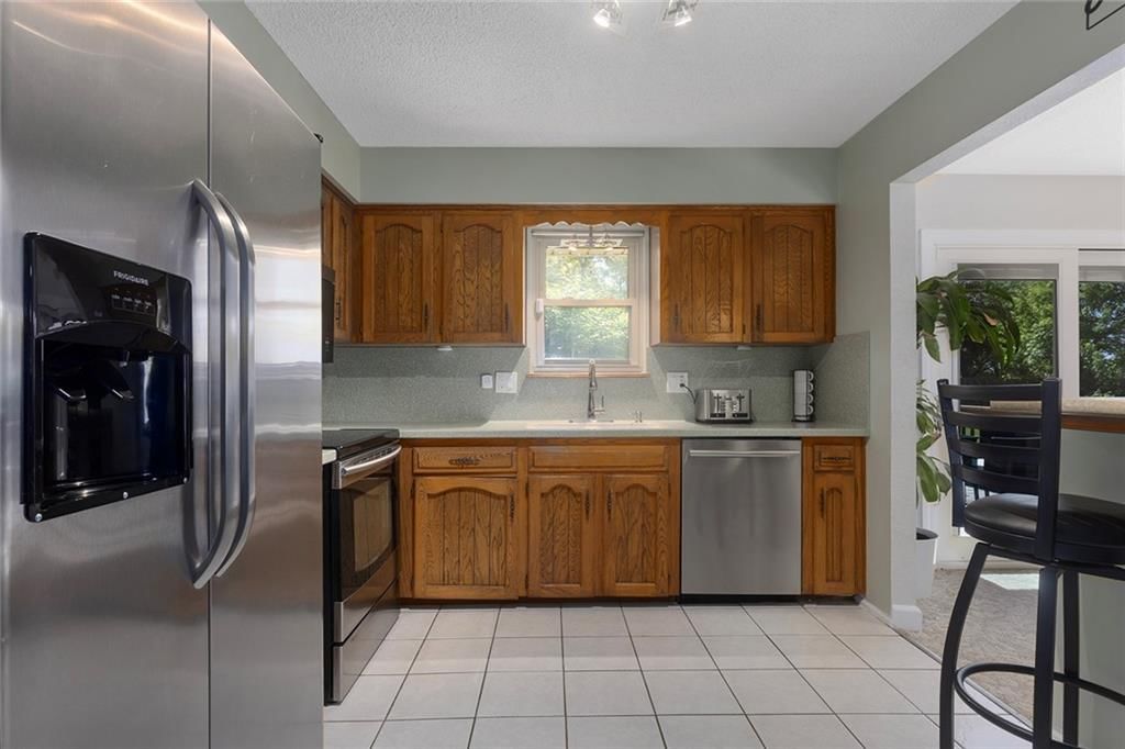 508 SW KILLARNEY Lane — photo 10
