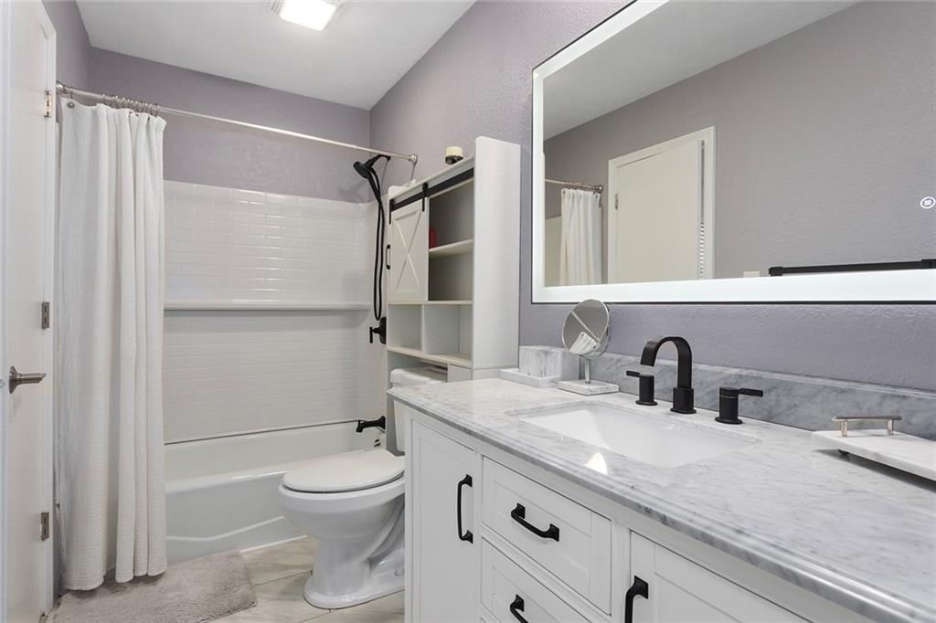 508 SW KILLARNEY Lane — photo 13
